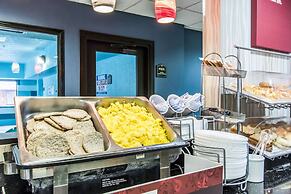 Comfort Suites Fairgrounds West