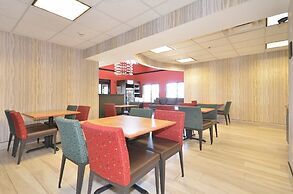 Comfort Suites Fairgrounds West