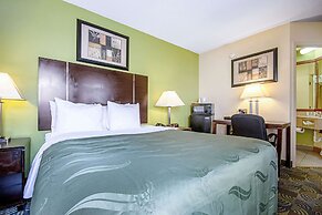 Quality Inn & Suites Glenmont - Albany South