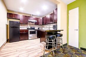 Quality Inn & Suites Glenmont - Albany South