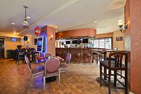 Genetti Hotel, SureStay Collection by Best Western