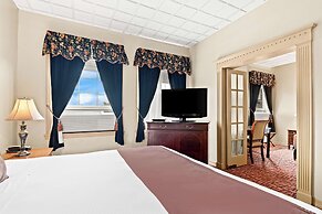 Genetti Hotel, SureStay Collection by Best Western