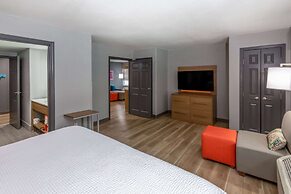 La Quinta Inn & Suites by Wyndham New Braunfels