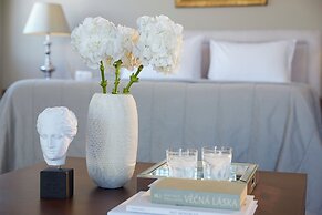 Mon Repos Palace - Adults Only