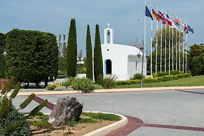 Neptune Luxury Resort