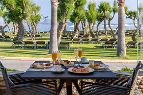 Neptune Luxury Resort