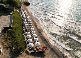 Neptune Luxury Resort