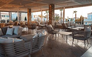 Neptune Luxury Resort