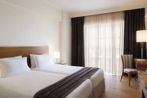 Neptune Luxury Resort