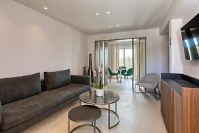 Neptune Luxury Resort