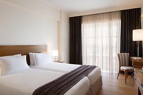 Neptune Luxury Resort