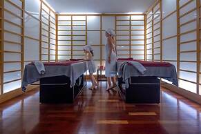 Neptune Luxury Resort