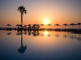 Neptune Luxury Resort