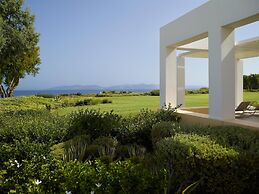 Neptune Luxury Resort