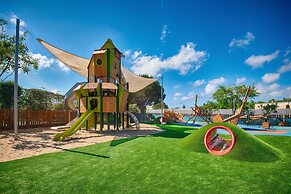 Neptune Luxury Resort