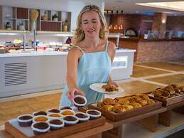 Neptune Luxury Resort