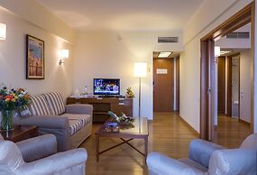 Neptune Luxury Resort