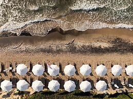 Neptune Luxury Resort