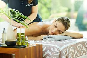 Neptune Luxury Resort