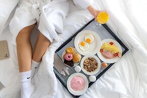 Neptune Luxury Resort