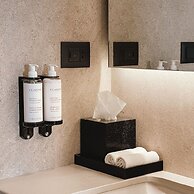 Neptune Luxury Resort