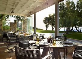 Neptune Luxury Resort