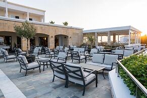 Neptune Luxury Resort