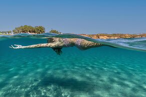 Neptune Luxury Resort