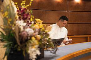 Neptune Luxury Resort