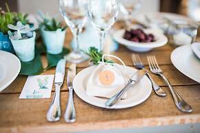 Neptune Luxury Resort