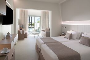 Neptune Luxury Resort