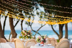 Neptune Luxury Resort