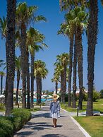 Neptune Luxury Resort