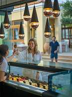 Neptune Luxury Resort