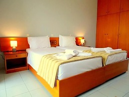 Bayside Hotel Katsaras