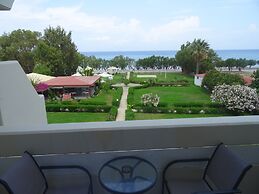 Bayside Hotel Katsaras