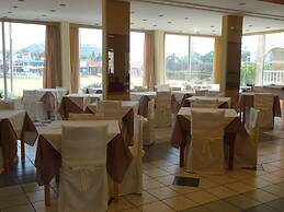 Bayside Hotel Katsaras