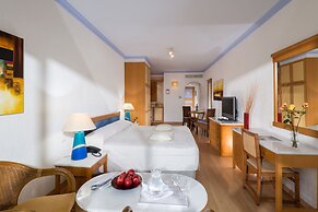 Paphos Gardens Holiday Resort