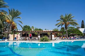 Paphos Gardens Holiday Resort