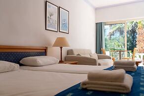 Paphos Gardens Holiday Resort