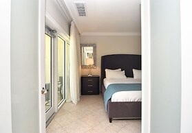 The Sea Lord Hotel & Suites (Adults Only)