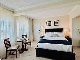 The Sea Lord Hotel & Suites (Adults Only)