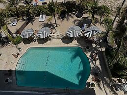 The Sea Lord Hotel & Suites (Adults Only)