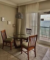 The Sea Lord Hotel & Suites (Adults Only)