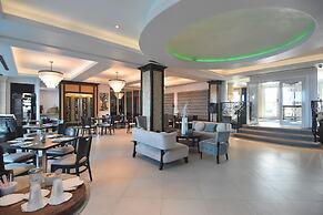 The Sea Lord Hotel & Suites (Adults Only)