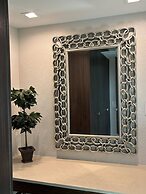 The Sea Lord Hotel & Suites (Adults Only)