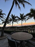 The Sea Lord Hotel & Suites (Adults Only)