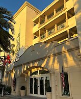 The Sea Lord Hotel & Suites (Adults Only)