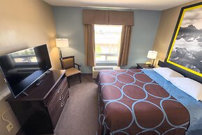 Super 8 by Wyndham Edmonton South