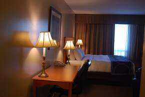 Super 8 by Wyndham Edmonton South